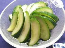 きゅうりの白だしとわさび漬け