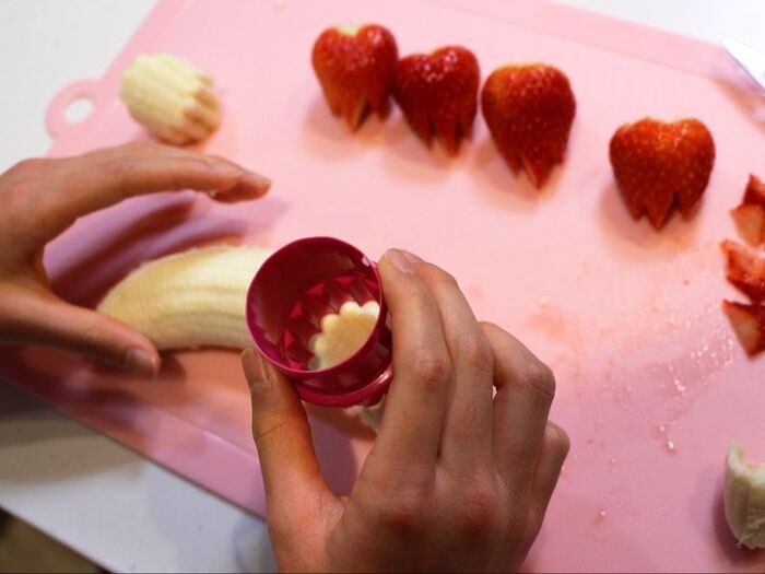 フルーツをカットする②