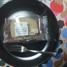 人気で、製造追いつかず・・・・コスパ最強のクレープだとか・・・・