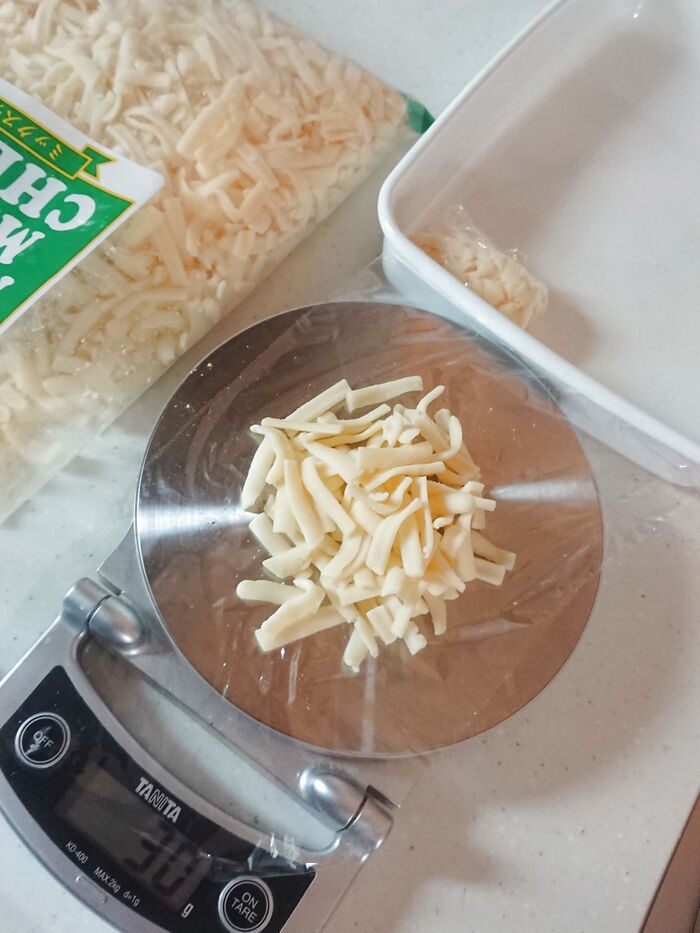 キロ単位のチーズは最初に小分ける