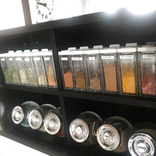 毎日の料理が快適に♫ワンアクションのスパイス収納