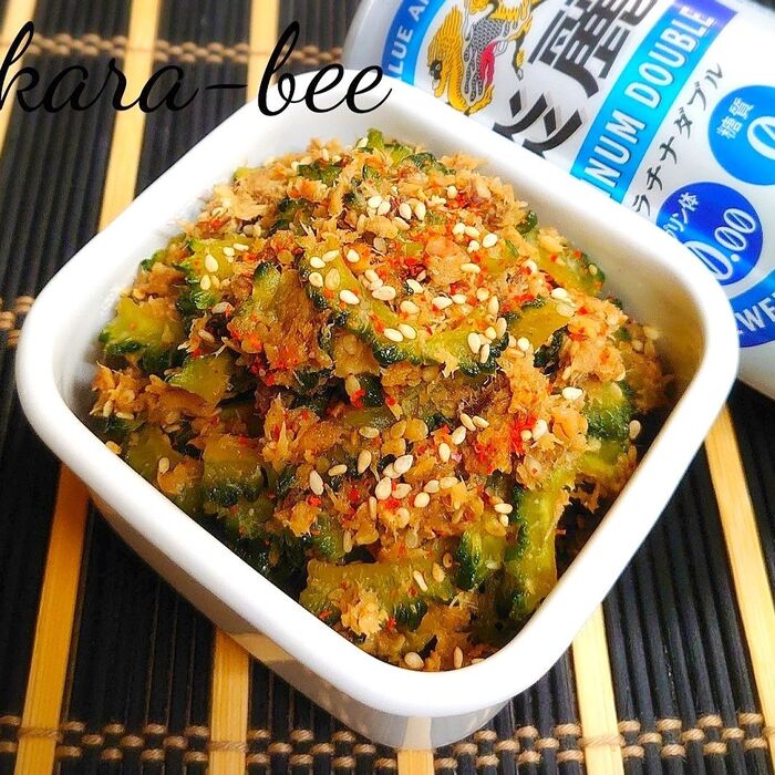 材料2つで夏のご飯のお供♪めちゃウマ!甘辛さば味噌ゴーヤ