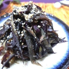 なす使いきり作戦2 なすの皮の生姜きんぴら