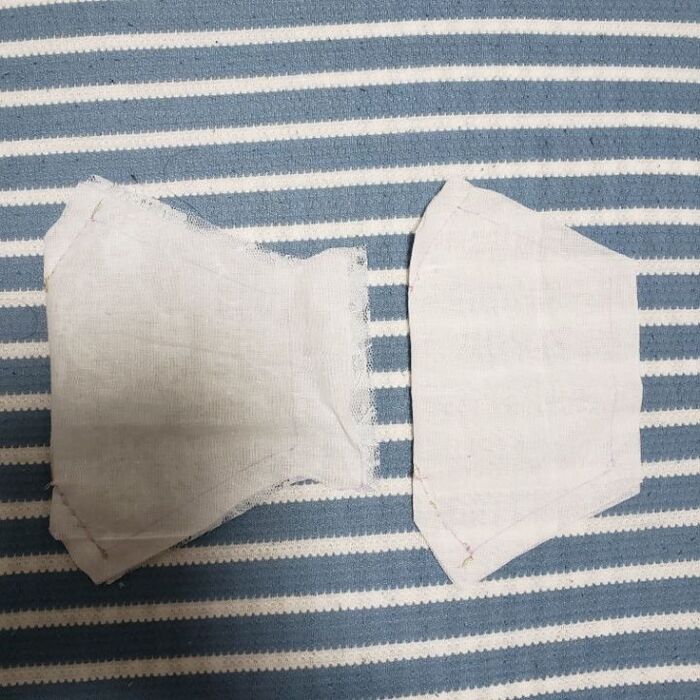 表と裏布を裁断し