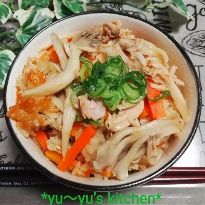 我が家の『黄金比』具沢山✧舞茸とシーチキンの炊き込みご飯♡