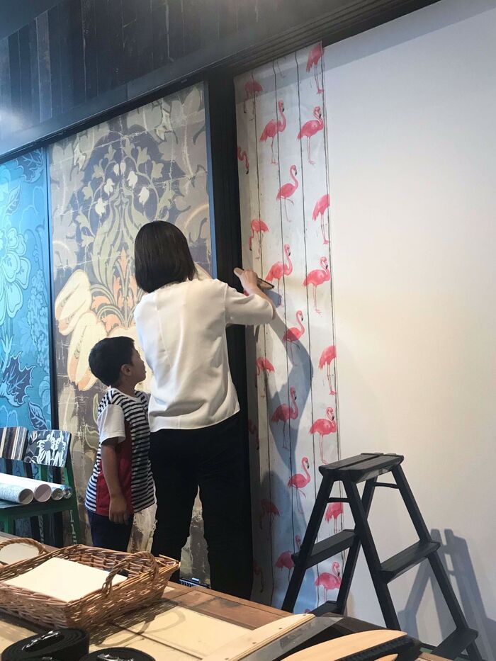 壁紙って素人でもキレイに貼れるの?