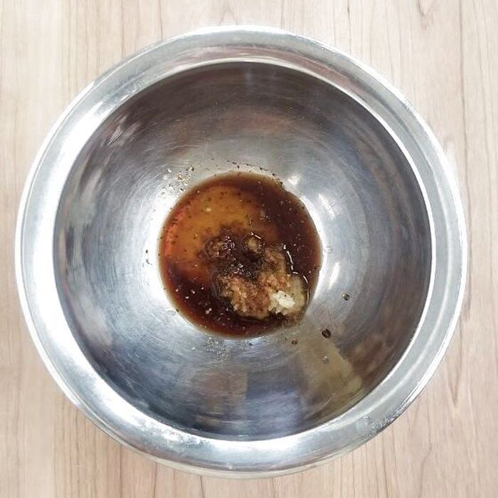 2.ドレッシングを作る