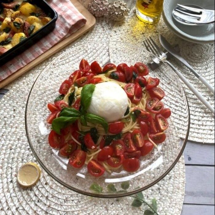 イタリアンな冷製パスタ!トマトとブッラータのクルダイオーラ