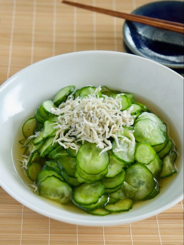 不思議とたくさん食べちゃう!きゅうりもみ【簡単・火を使わない】