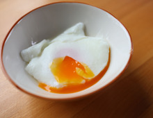 【比べてみた】ポーチドエッグを一番上手に作れる方法は!?