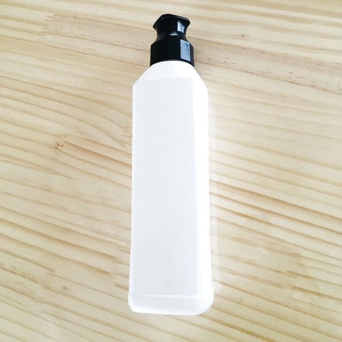 ぬめりを解決!食器洗剤を浮かせて収納する方法