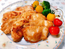 から揚げ粉で簡単★とりむね肉のフライパン焼き★