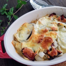 炒めてジューシー♡【めんどくさレシピ】白ワイン香る茄子のチーズ焼き