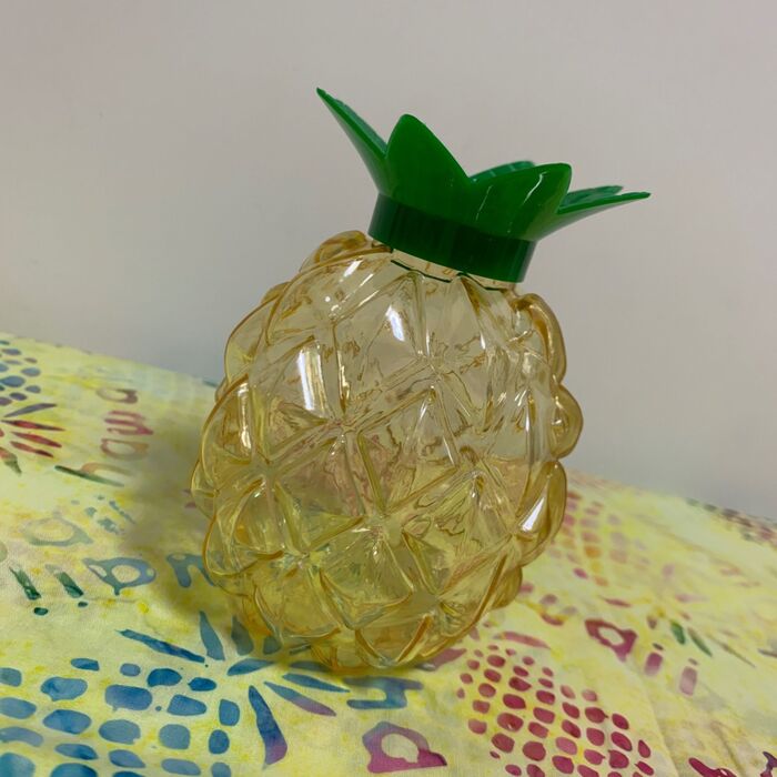 コロンと可愛い‼︎パイナップルの小物ケース