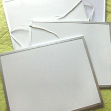 ホワイトボードの汚れは、アレだけで見違えるほどキレイに♪