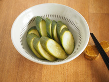 ぬか不要!塩だけ!2日でできるキュウリのぬか漬け風お漬け物