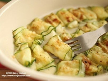 材料2つで幸せになれるおつまみ♡【レシピ】モッツァレラズッキーニ