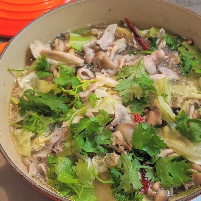 暑い夏に元気の出る！東南アジアの鍋料理