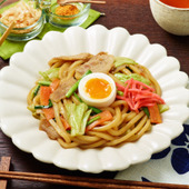 暑さを乗り切る!スタミナうどん「みそ焼きうどん」