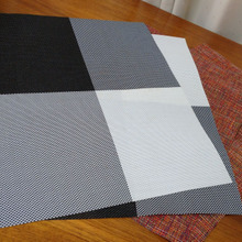 簡単!コンパクト!ランチョンマットの収納方法