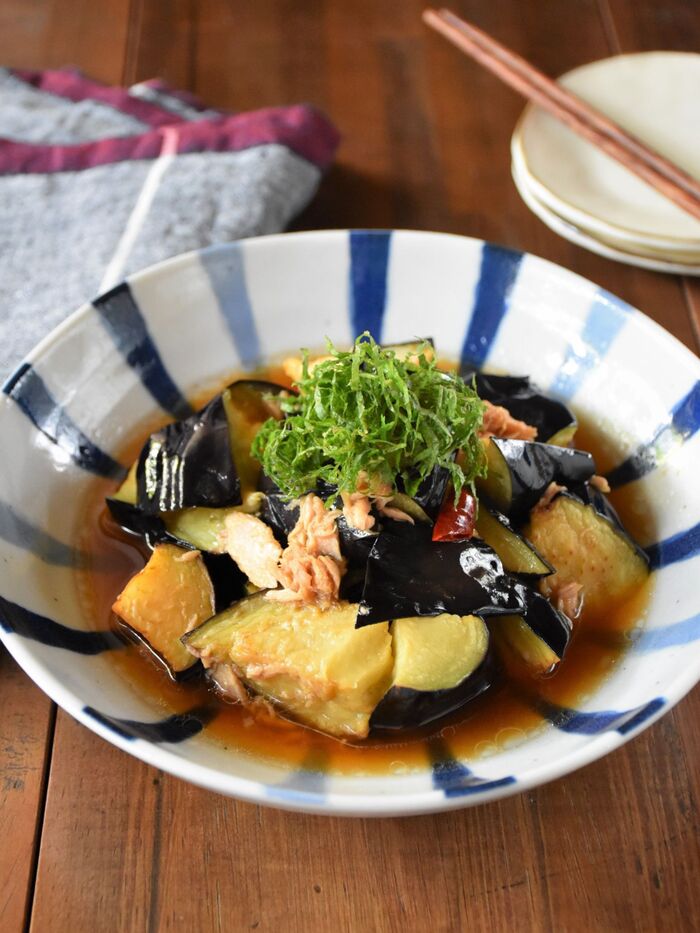 ジューシーなナスがやみつき♡揚げナスとツナのめんつゆ和え