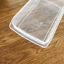 収納グッズの色をなくしてみたらスッキリ!