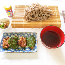 サクサクつるつる♪紫蘇納豆天ざる