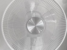 ひと撫でで扇風機のガードを綺麗に出来ます!