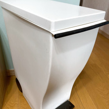 ゴミ袋ひっかけが壊れてストレス…紐で解消しました