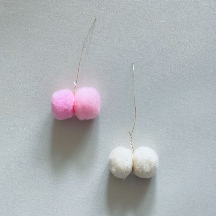 まずはでコレーションボールで土台作り♪