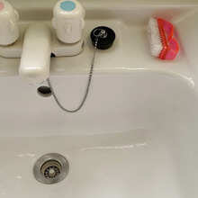 煩わしかった洗面台の栓をプチDIY
