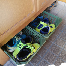 下駄箱下の収納も100均グッズで解決!