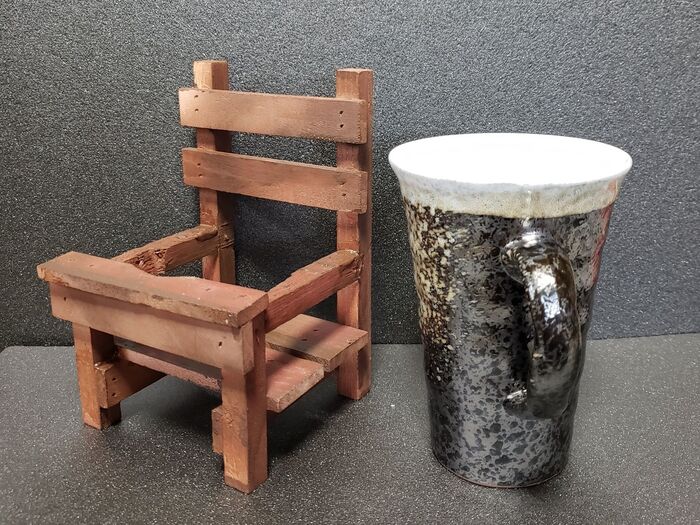 2、花瓶とフラワースタンドの準備。