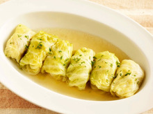 便利な野菜だし使用♪【七彩ロールキャベツ】