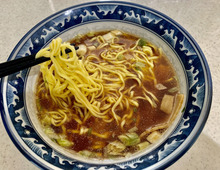 お湯なしでも美味しくできる!?インスタントラーメンを超ズボラに作ってみた