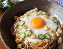もうすぐ十五夜!卵黄乗せで食卓華やぐ「お月見ごはん」レシピ5選