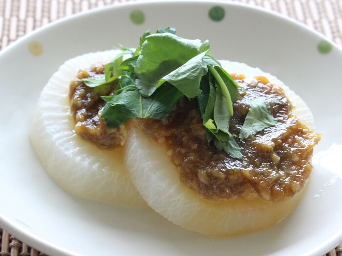 【根菜類×昆布×醗酵食品】"とろろ昆布味噌" でいただく、ふろふき大根