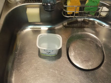 常に、シンクにヨーグルトの空きパックを置く意味は⁉