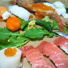 100均PPシートを使って…オシャレなお寿司!まんまるとびっこ&サーモン&…