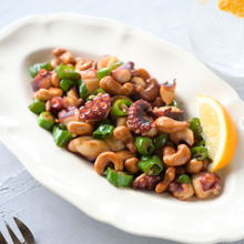 たこ、ししとう、カシューナッツのオイスターソース炒め【15分以内副菜兼おつまみ】