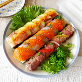 押すだけ簡単!巻かずにつくれる、豪華ロール寿司♪