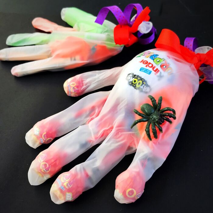 【ハロウィン】こどもが喜ぶ!手型トリートバッグ