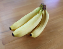 バナナがこんなに長持ち♪皮が黒くならずに保存する方法とは?
