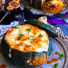 オーブン不要で作るハロウィンレシピ【かぼちゃ丸ごとミートグラタン】