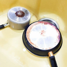 簡単にピカピカ◆鍋やフライパンの焦げ付き落とし