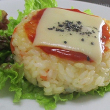 鮭入りライスハンバーグ