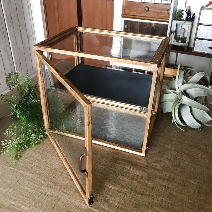 ALLセリアでDIY!高見え横開きアンティーク風パンケース(ガラスケース)