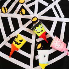 作って遊ぼう【ハロウィンゲーム】紙コップ鉄砲de蜘蛛の巣的当て