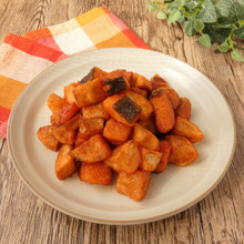 鮭とじゃが芋のケチャップ炒め