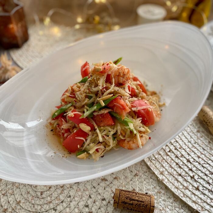 青パパイアサラダ(ソムタム風)